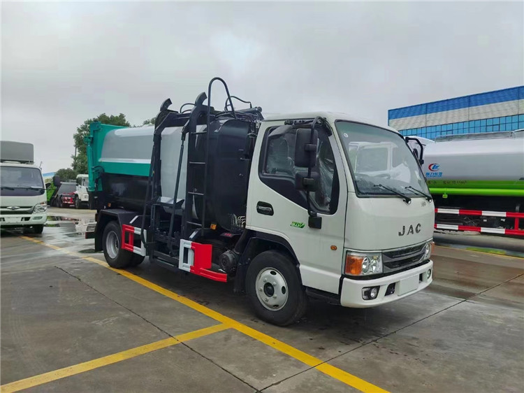 江淮藍(lán)牌不超重側(cè)裝掛桶垃圾車