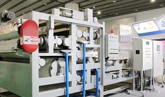 云計算市場魅力如花綻放 從100萬到1929萬，技術(shù)開發(fā)驅(qū)動信息科技新紀(jì)元